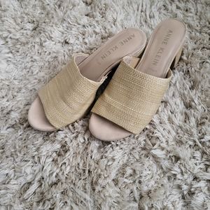 Anne Klein Payge Platform Sandal - Tweed